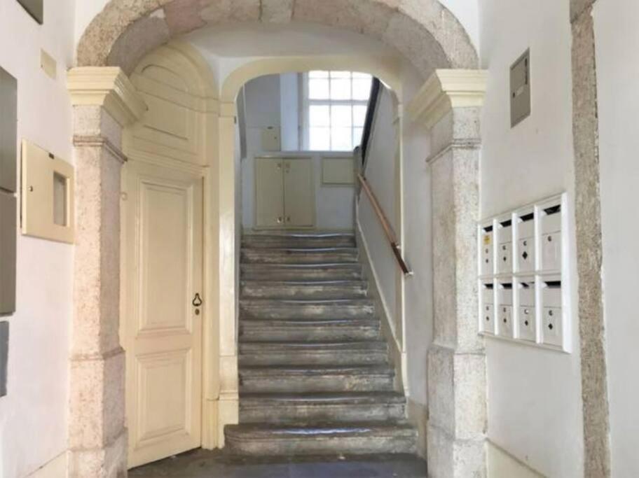 Апартаменты Bh4E-3Br With View In Heart Of Bairro Alto - Bright Лиссабон Экстерьер фото